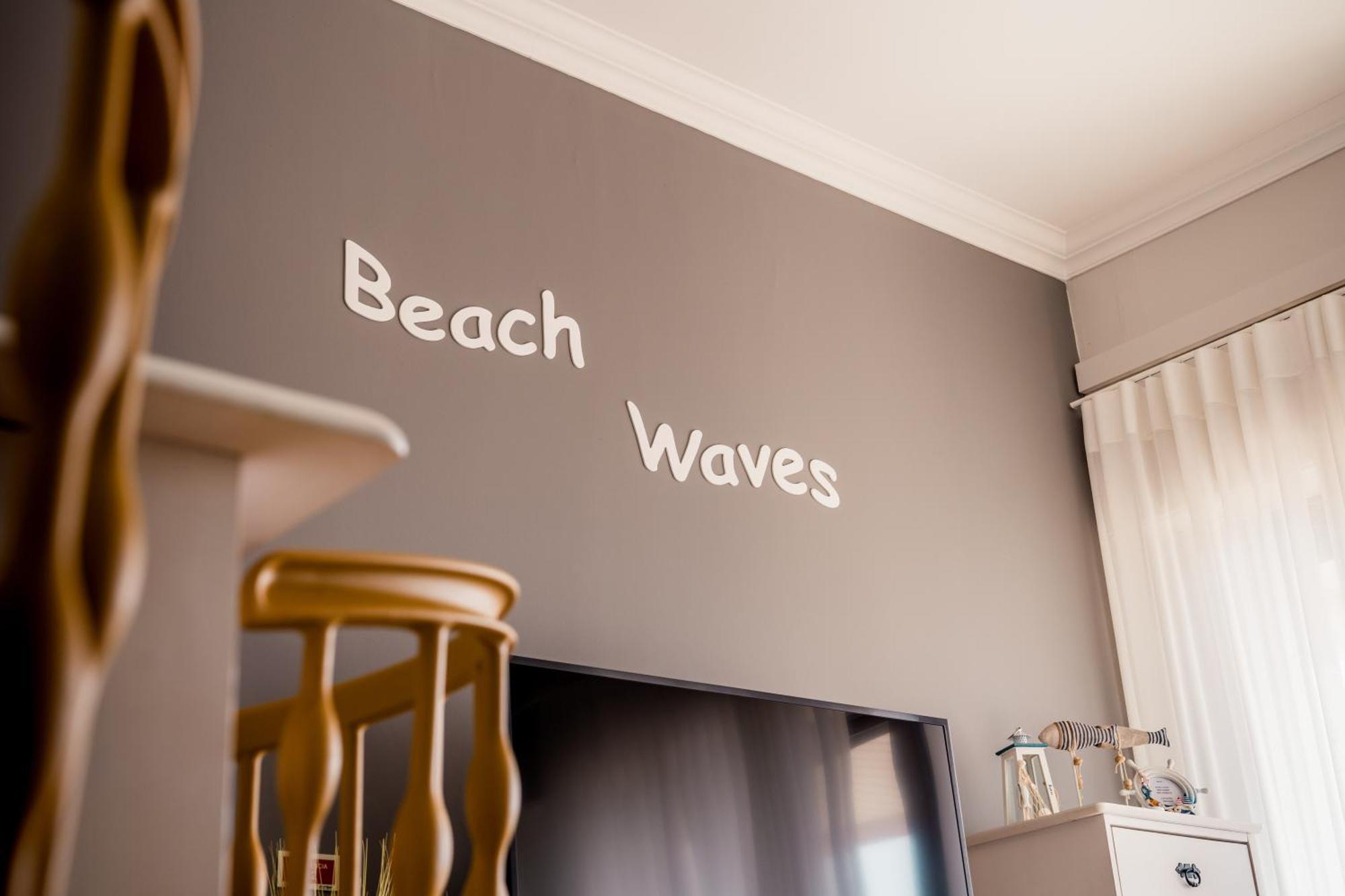 Beach Waves Πόντα Ντελγκάντα Εξωτερικό φωτογραφία